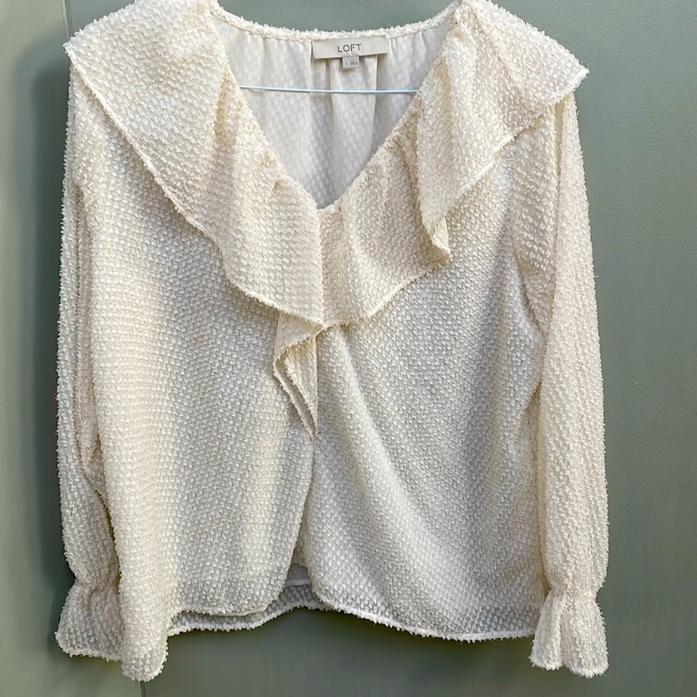 Size Large cream blouse